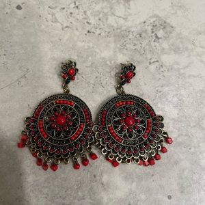 Dangle earrings